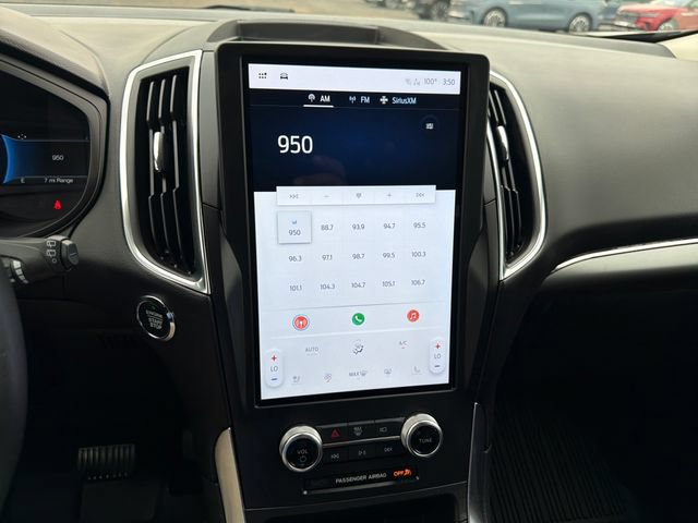 Used 2024 Ford Edge Titanium AWD/4WD image 20