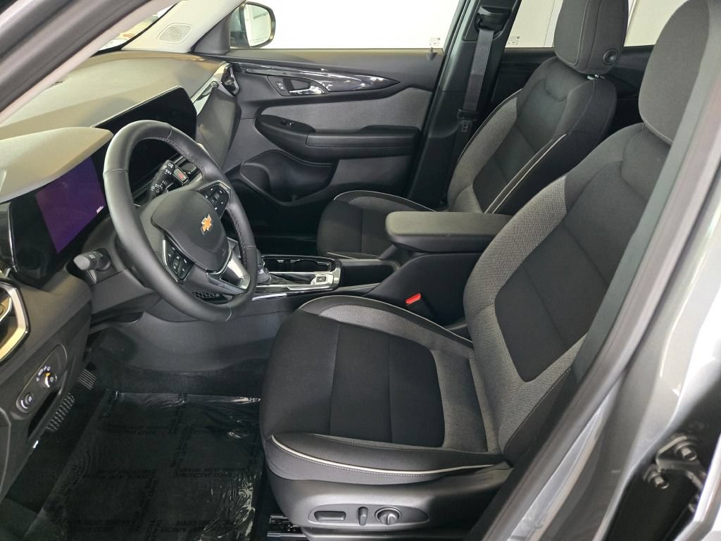 Certified 2026 Chevrolet TrailBlazer LT w/ Convenience Package FWD image 20