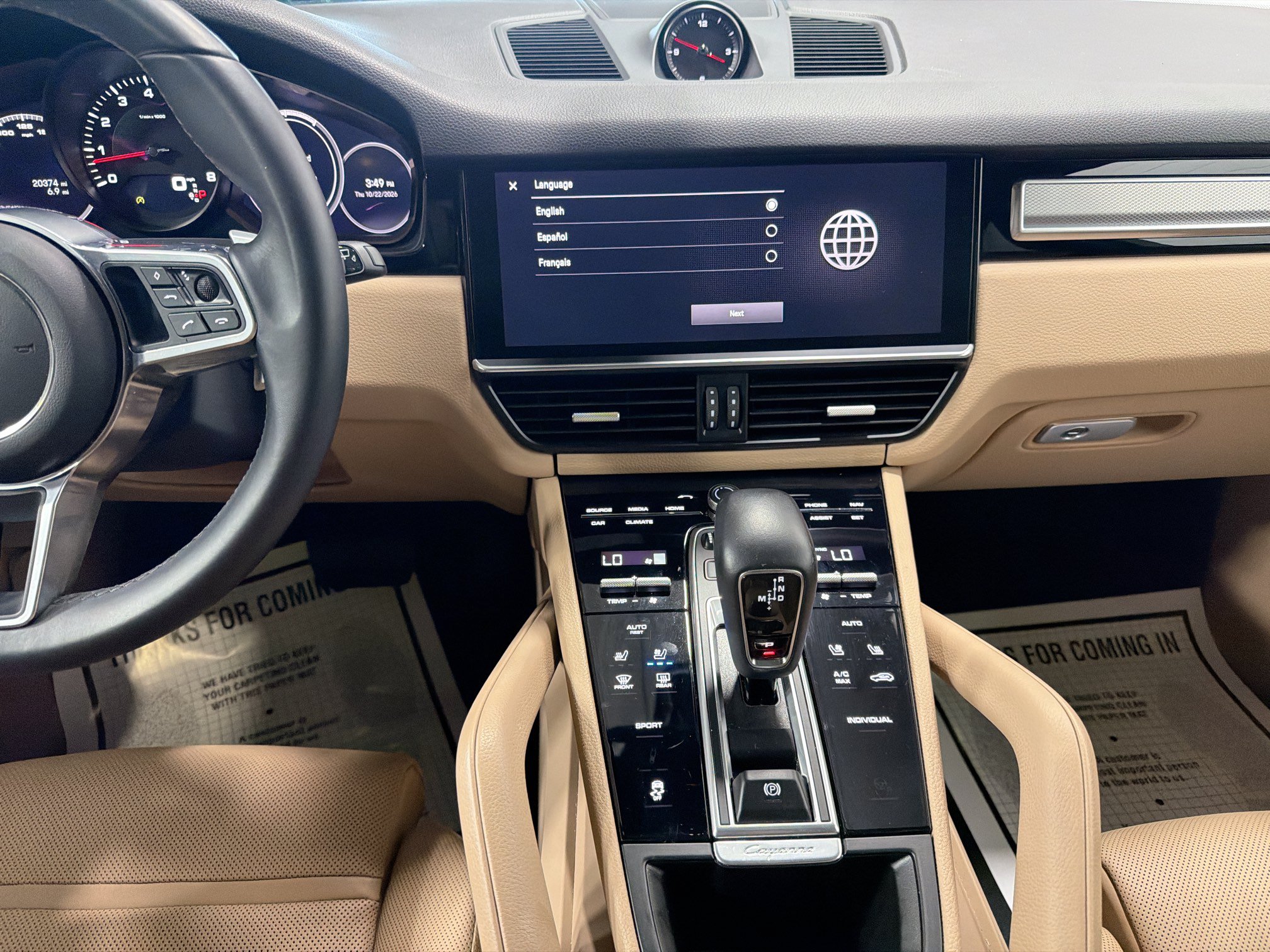 Certified 2023 Porsche Cayenne Platinum Edition AWD/4WD image 19
