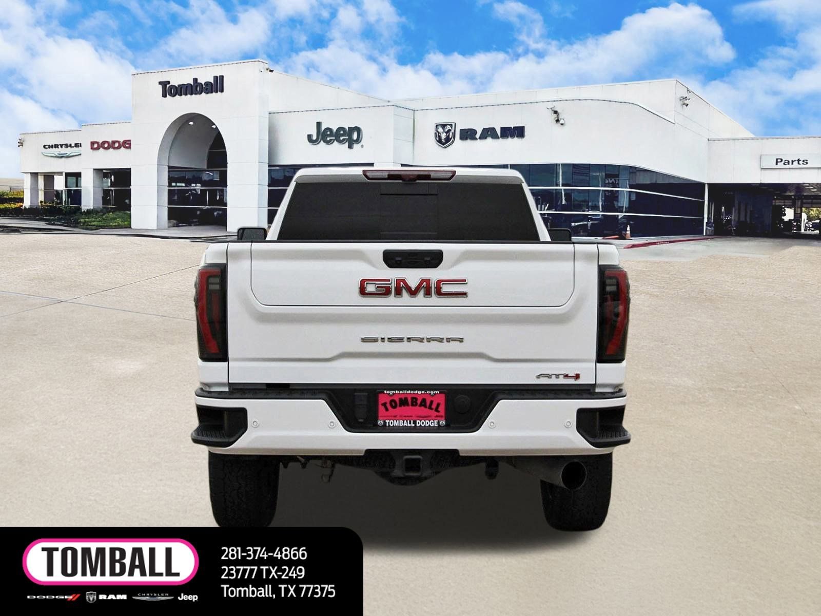 Used 2024 GMC Sierra 2500 AT4 w/ Max Trailering Package image 6