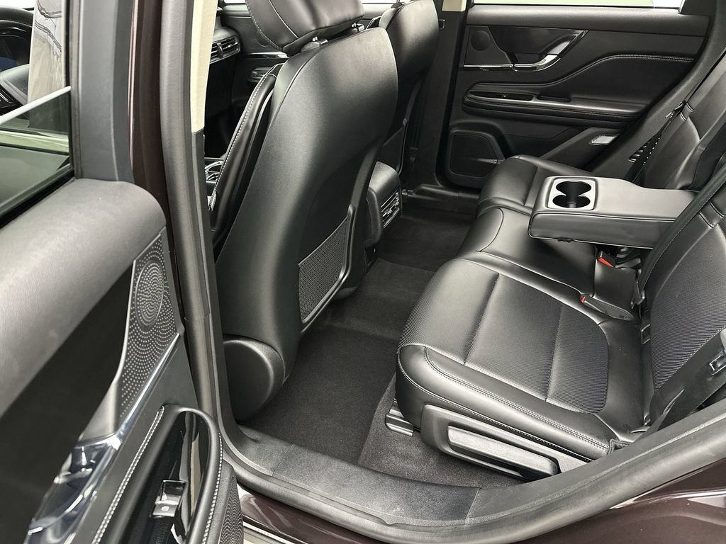 Used 2023 Lincoln Corsair AWD w/ Equipment Group 101A image 22