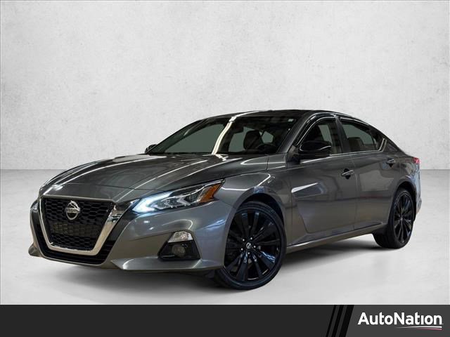 Used 2022 Nissan Altima 2.5 SR w/ Midnight Edition Package