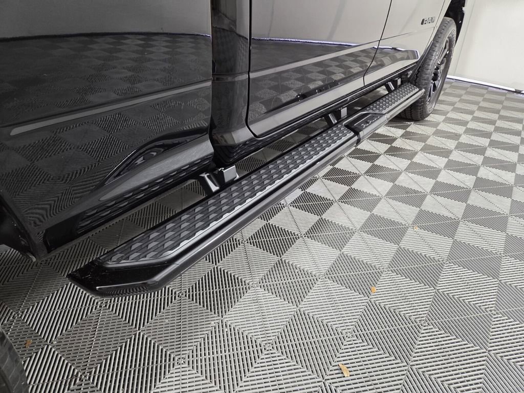 Used 2025 RAM 2500 Big Horn image 31