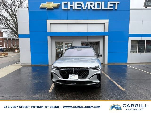 Used 2025 Lincoln Nautilus Reserve w/ Jet Appearance Package image 1