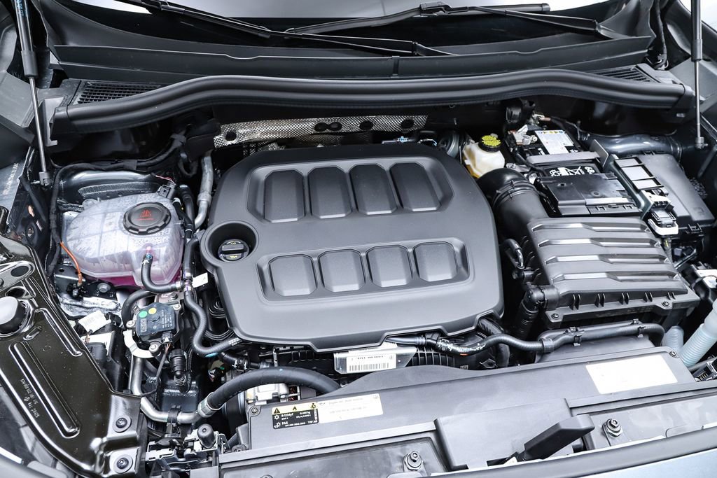 New 2026 Volkswagen Tiguan SE image 66