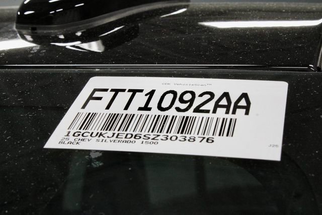 Used 2025 Chevrolet Silverado 1500 High Country w/ Technology Package image 40