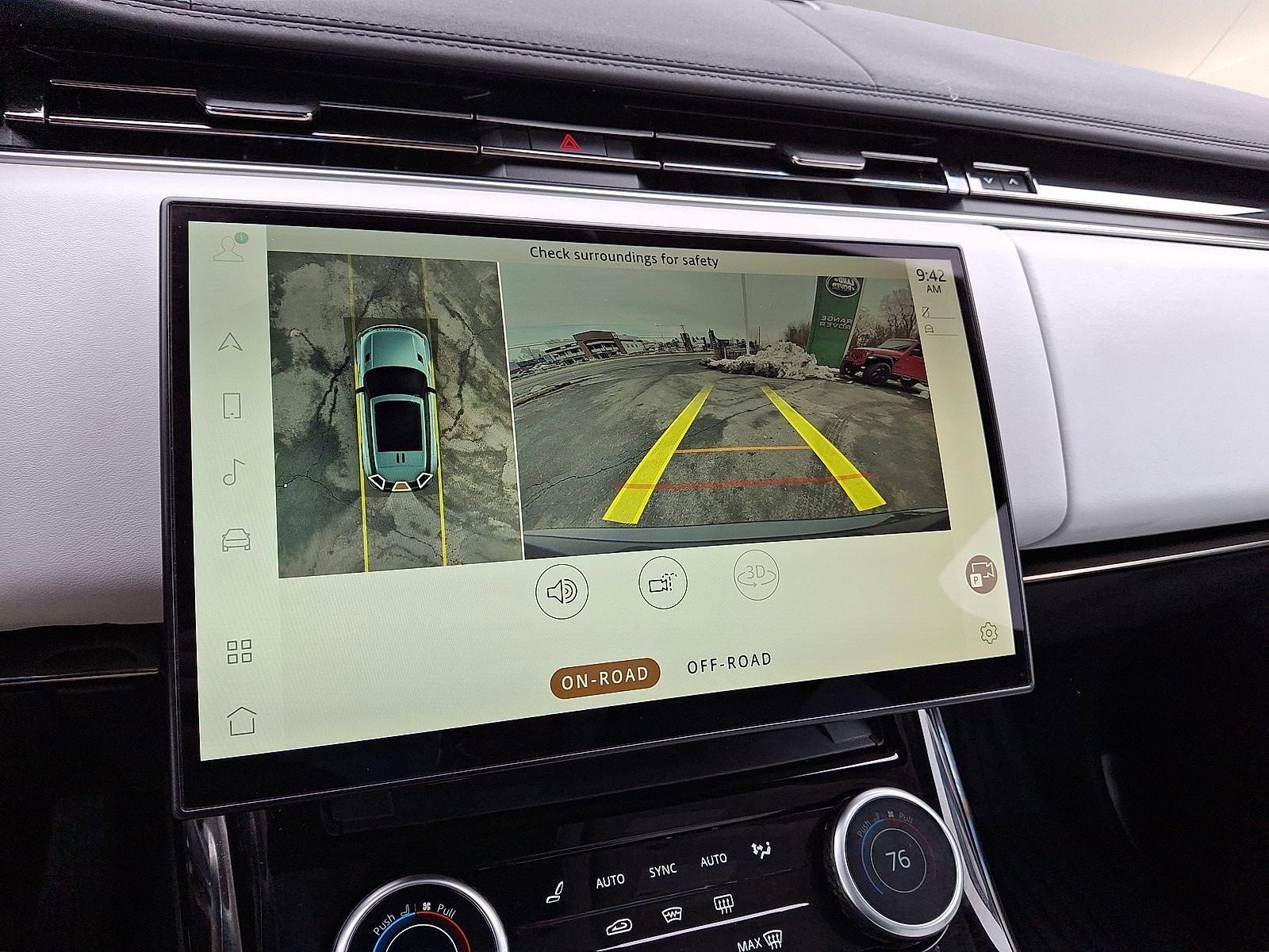 Used 2023 Land Rover Range Rover Sport SE image 9