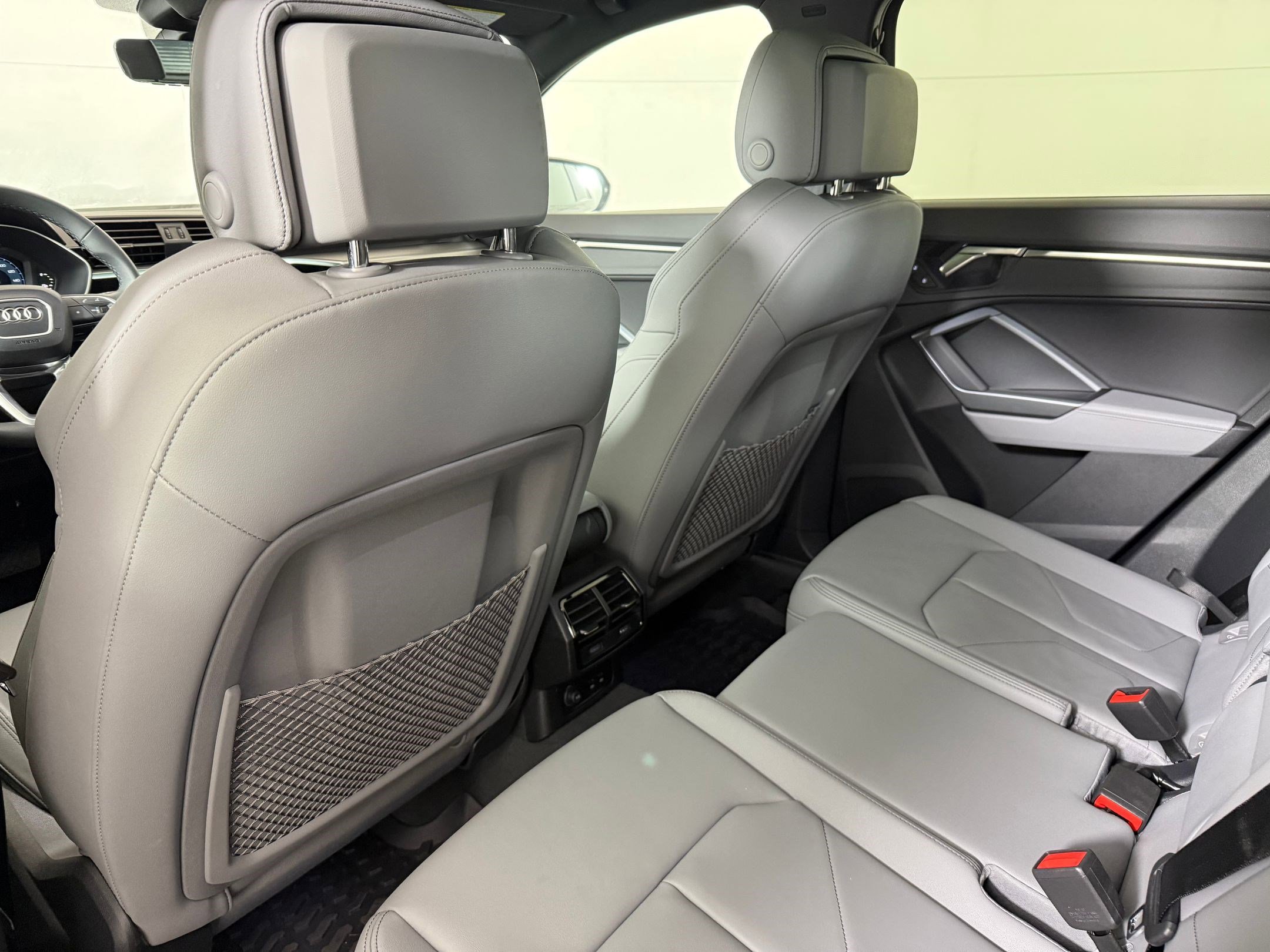 New 2025 Audi Q3 2.0T Premium image 23