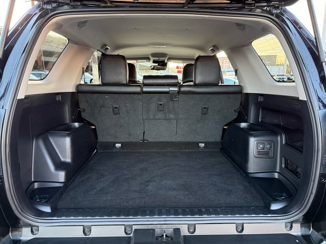 Certified 2024 Toyota 4Runner TRD Off-Road Premium image 35