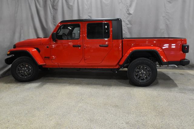 New 2026 Jeep Gladiator Sport image 5