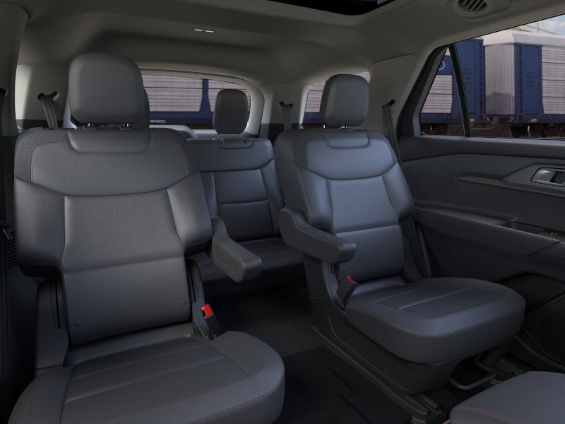 New 2026 Ford Explorer Active w/ Active Comfort Package AWD/4WD image 11