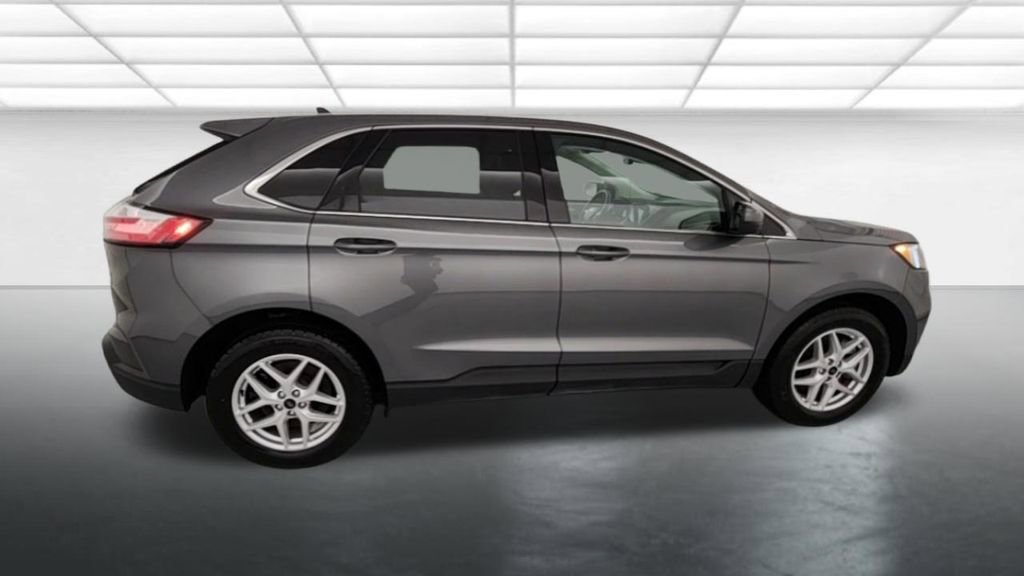 Certified 2023 Ford Edge SEL AWD/4WD image 9