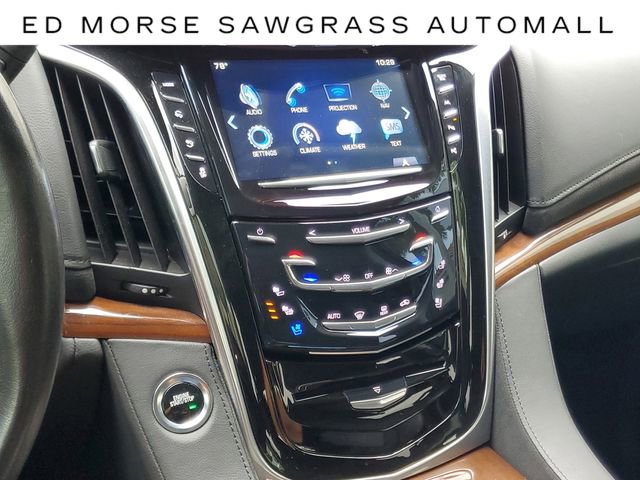 Used 2020 Cadillac Escalade Luxury image 27
