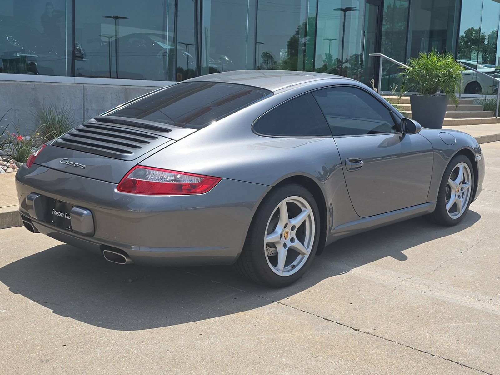 Used 2008 Porsche 911 Carrera RWD image 7