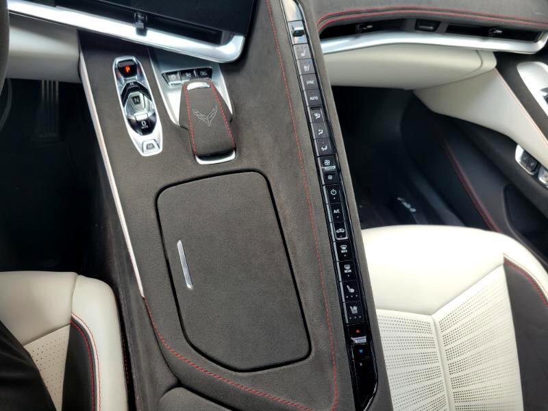 Used 2023 Chevrolet Corvette Stingray Premium Conv w/ Z51 Performance Package image 16