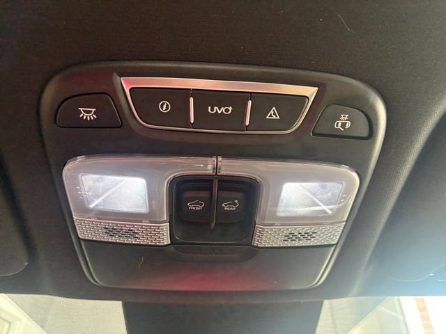 Certified 2022 Kia Telluride SX w/ Nightfall Edition Package AWD/4WD image 22