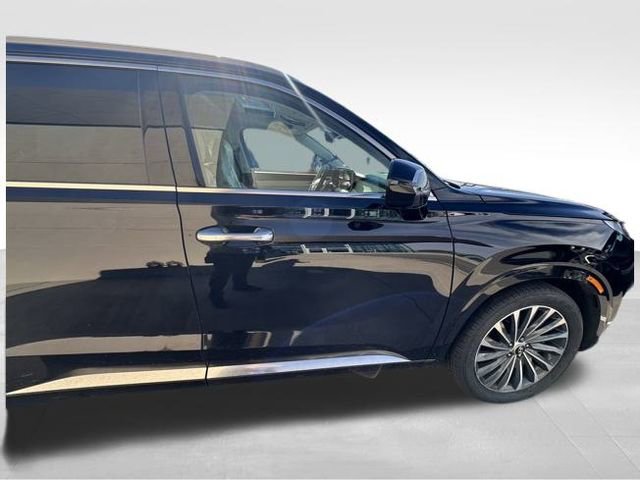 Used 2024 Hyundai Palisade Calligraphy image 6