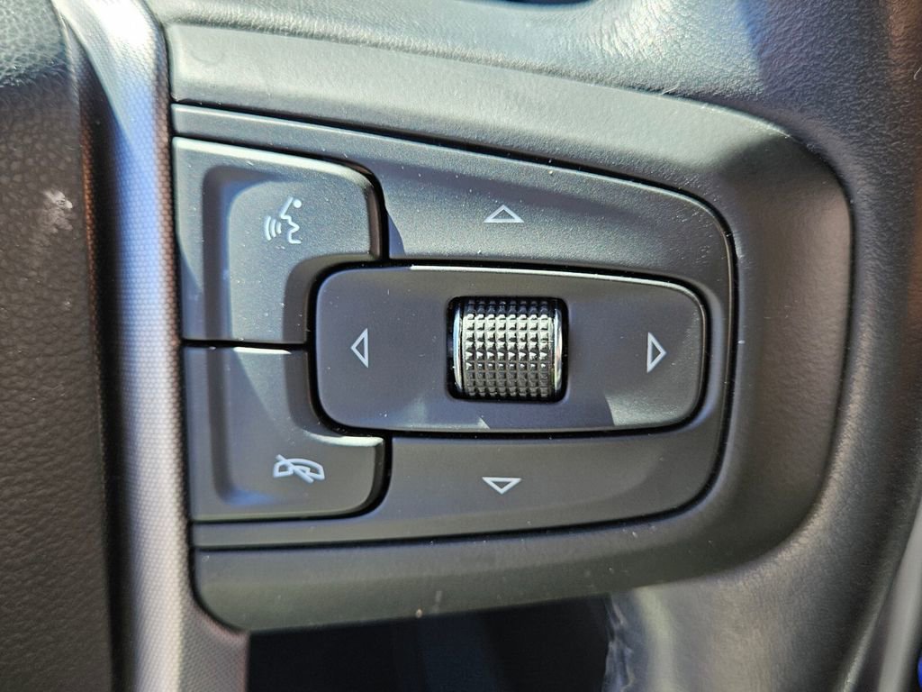 Used 2021 GMC Yukon SLT w/ SLT Premium Package image 29