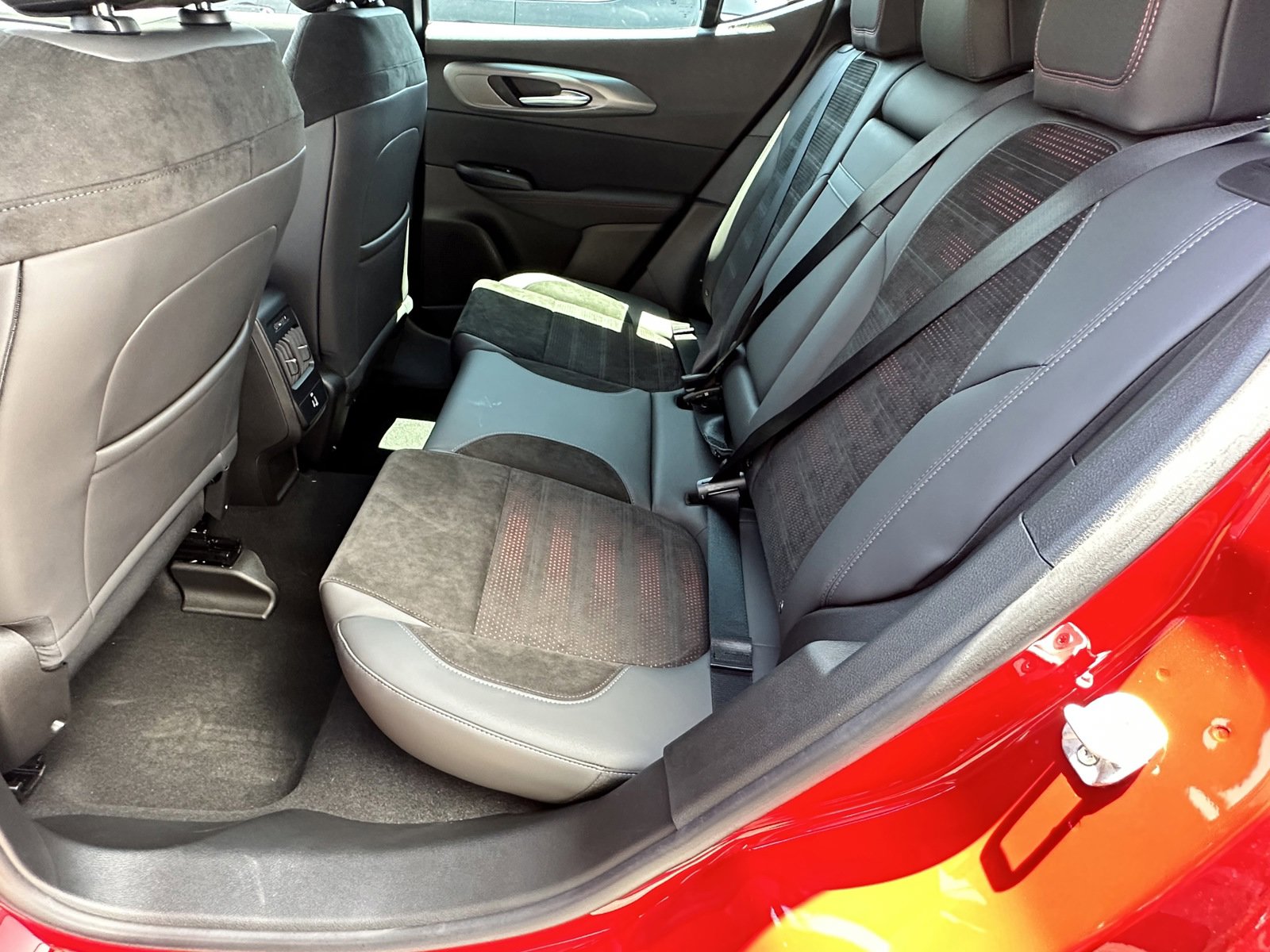 New 2023 Dodge Hornet GT w/ Track Pack image 21