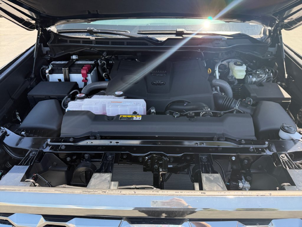 New 2026 Toyota Tundra Platinum AWD/4WD image 21