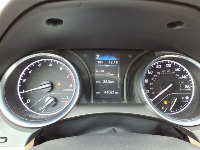 Used 2019 Toyota Camry LE image 22