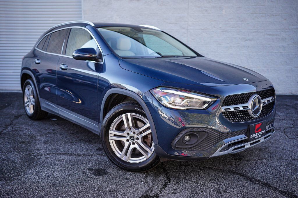 Used 2022 Mercedes-Benz GLA 250 4MATIC w/ Premium Package Lite image 8