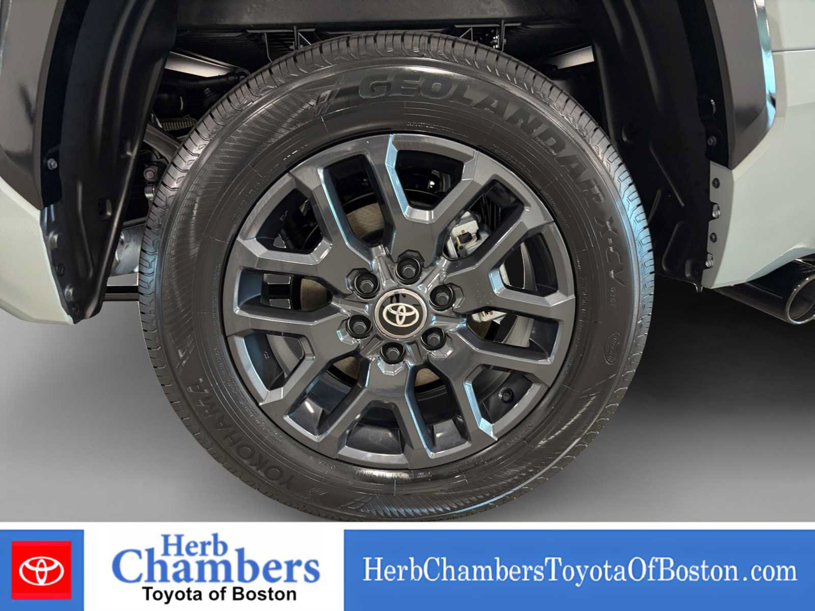 New 2026 Toyota Tundra Platinum AWD/4WD image 19