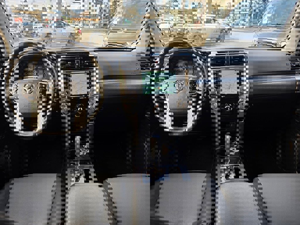 Used 2024 Toyota 4Runner SR5 Premium image 5