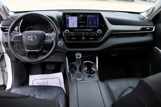 Used 2020 Toyota Highlander Limited image 38
