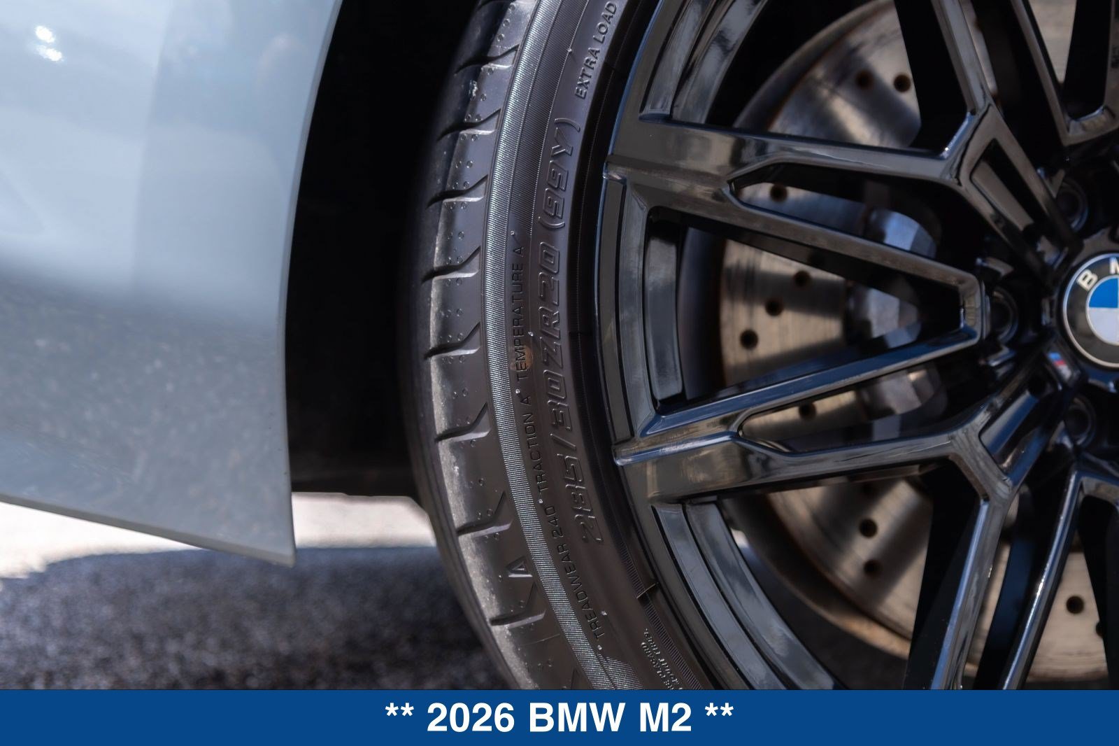 Used 2026 BMW M2 w/ Lighting Package RWD image 31