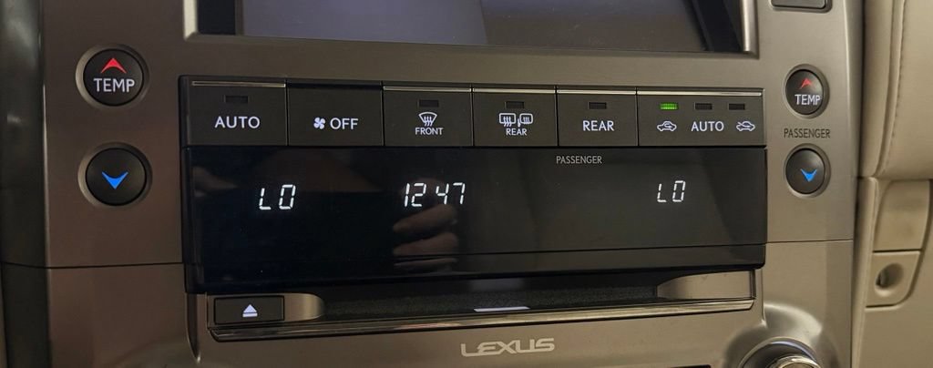 Used 2017 Lexus GX 460 AWD/4WD image 21