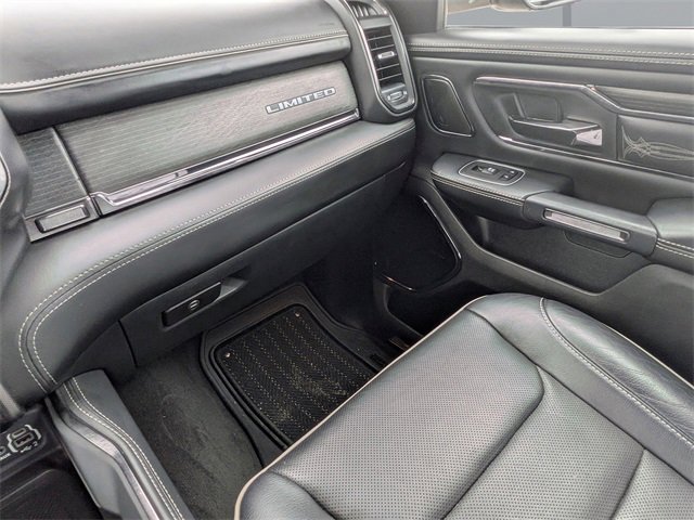 Used 2022 RAM 1500 Limited w/ Night Edition image 18