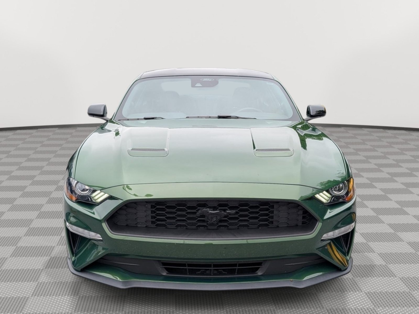 Used 2022 Ford Mustang Coupe w/ Black Accent Package RWD image 8