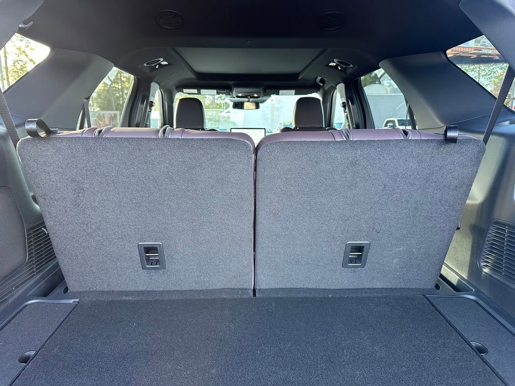 New 2025 Ford Explorer Platinum image 53