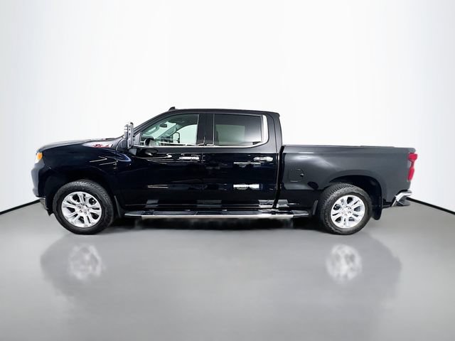 Used 2025 Chevrolet Silverado 1500 LTZ AWD/4WD image 7