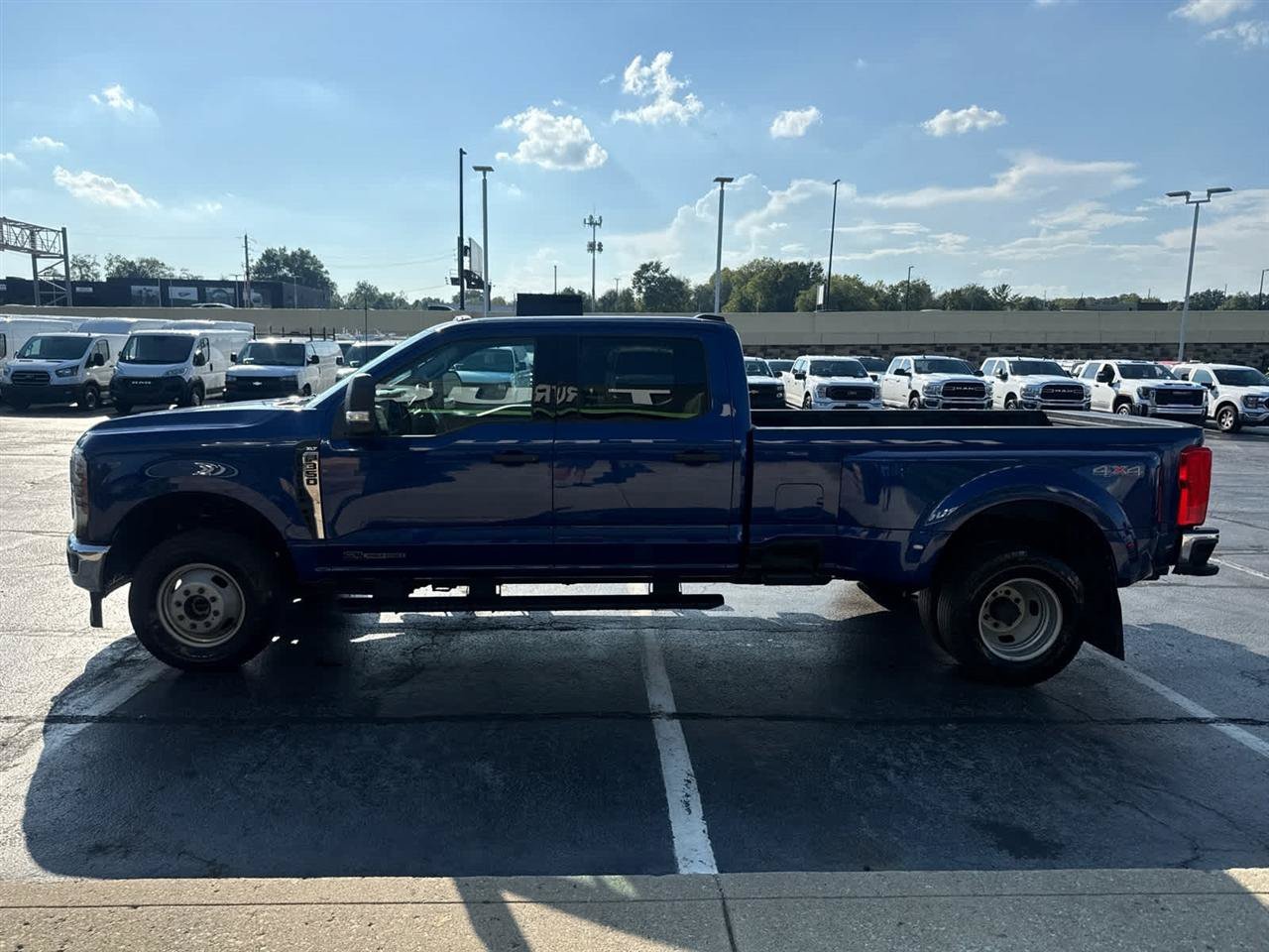 Used 2026 Ford F350 XLT AWD/4WD image 3