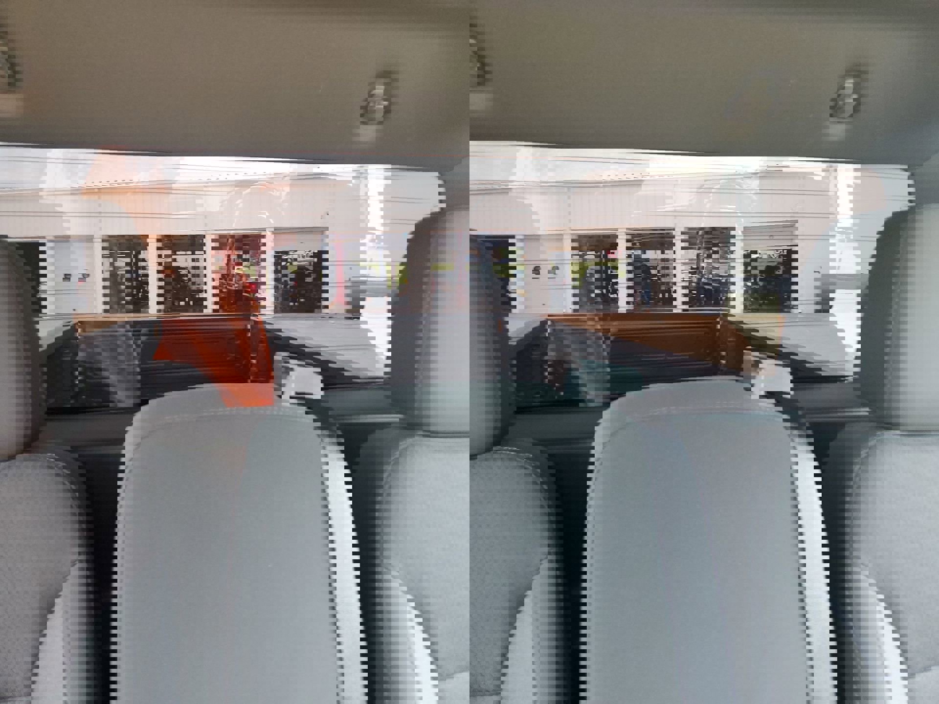 Used 2024 Chevrolet Silverado 2500 LT w/ Convenience Package image 14