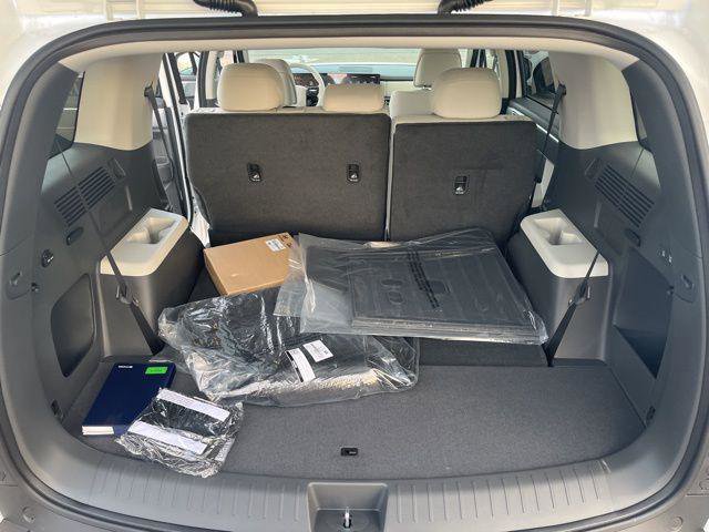 New 2026 Hyundai Santa Fe SE image 11