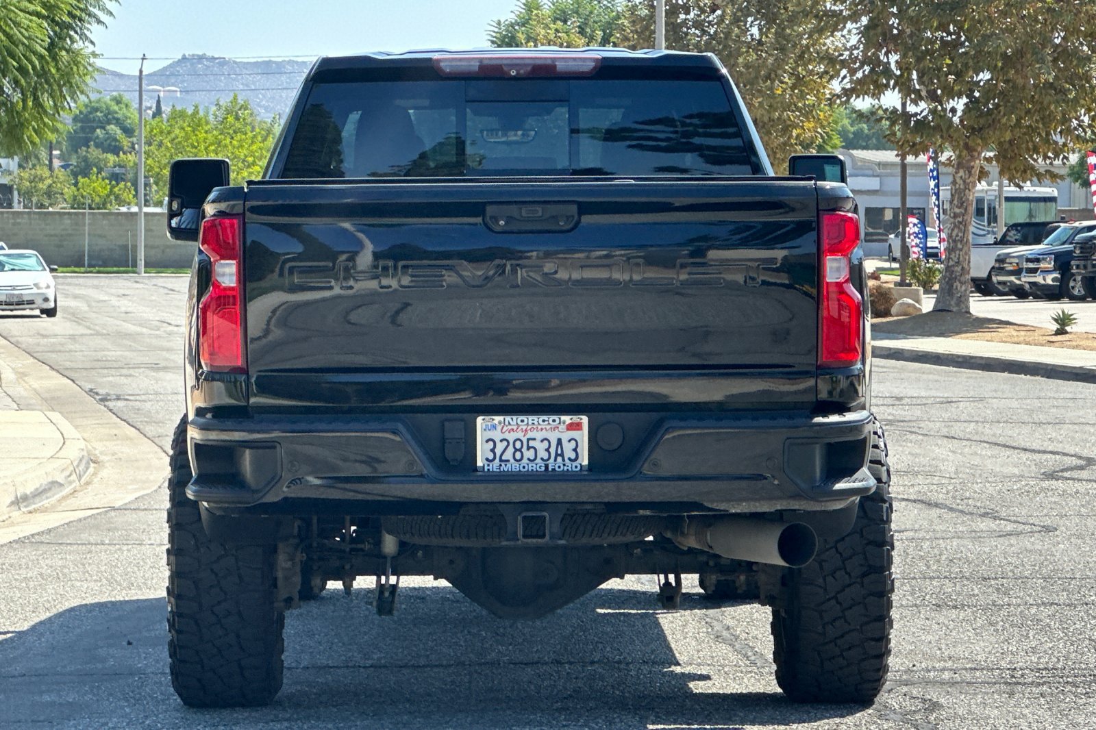 Used 2020 Chevrolet Silverado 2500 High Country w/ Technology Package AWD/4WD image 5