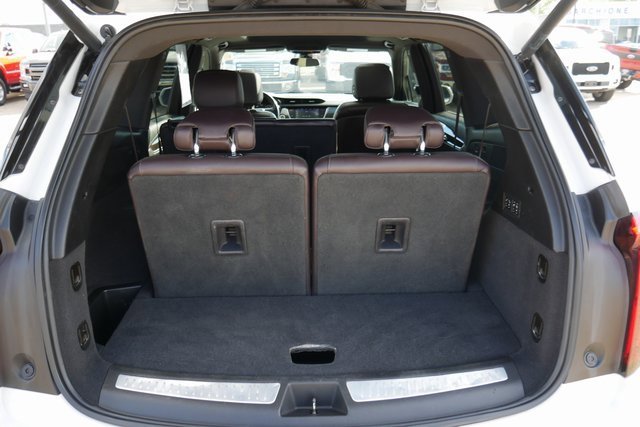 Used 2020 Cadillac XT6 Premium Luxury image 10