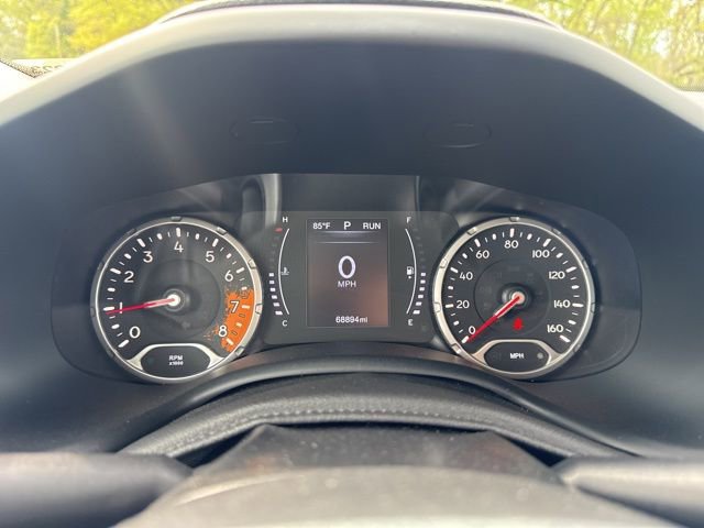 Used 2017 Jeep Renegade Sport w/ Power & Air Group image 22