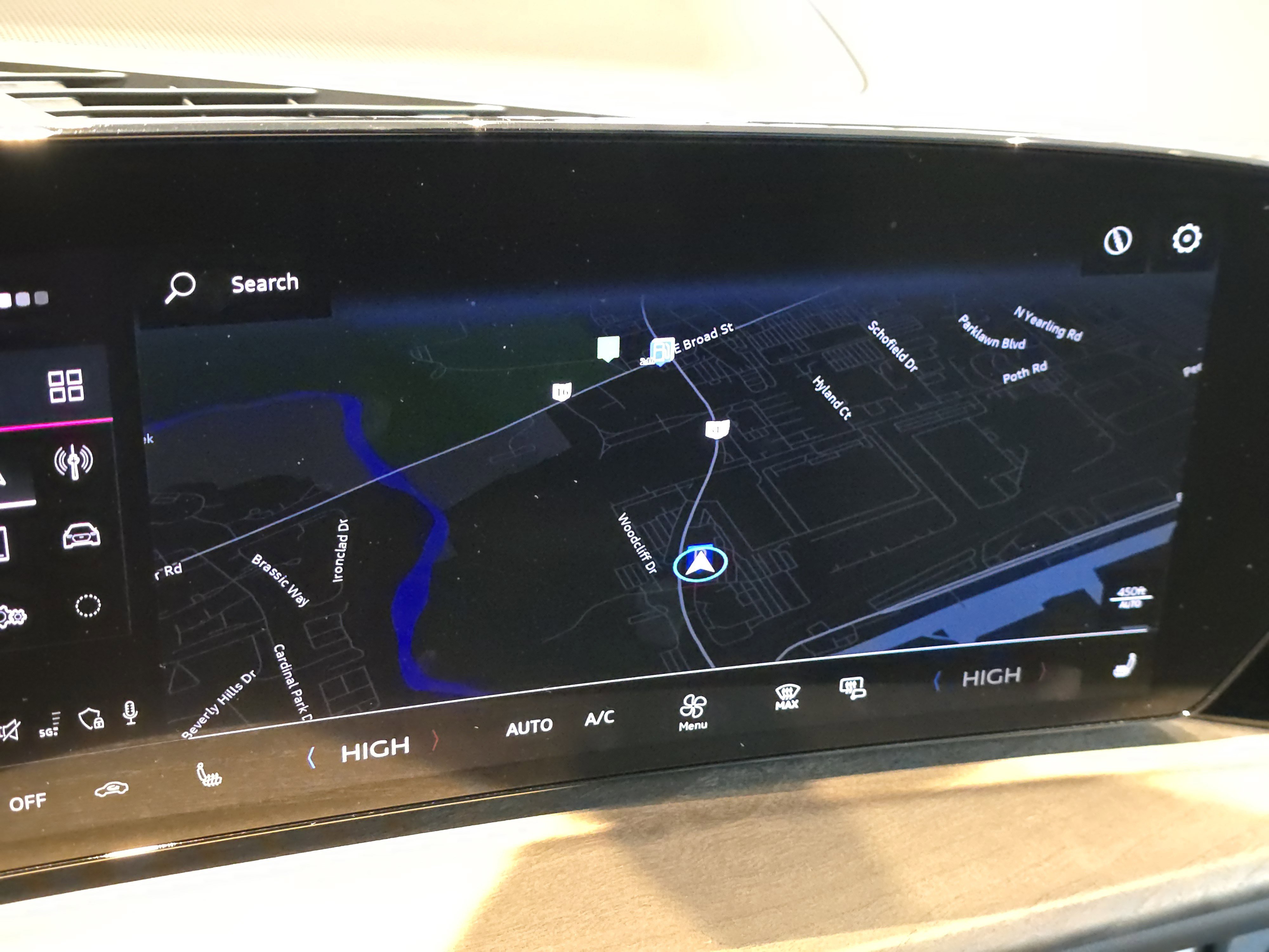 New 2025 Audi Q5 Premium Plus image 21