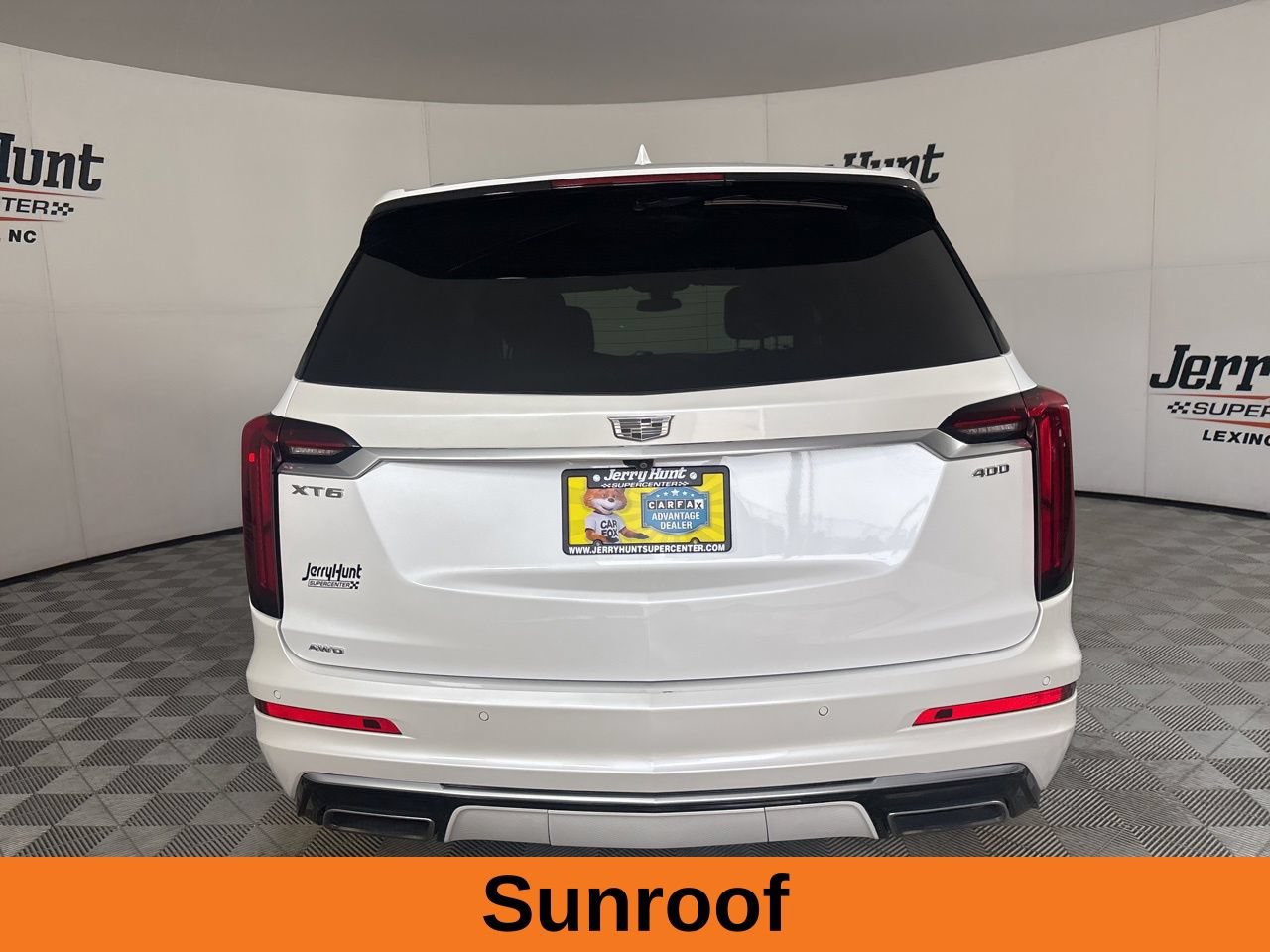 Used 2024 Cadillac XT6 Premium Luxury AWD/4WD image 7
