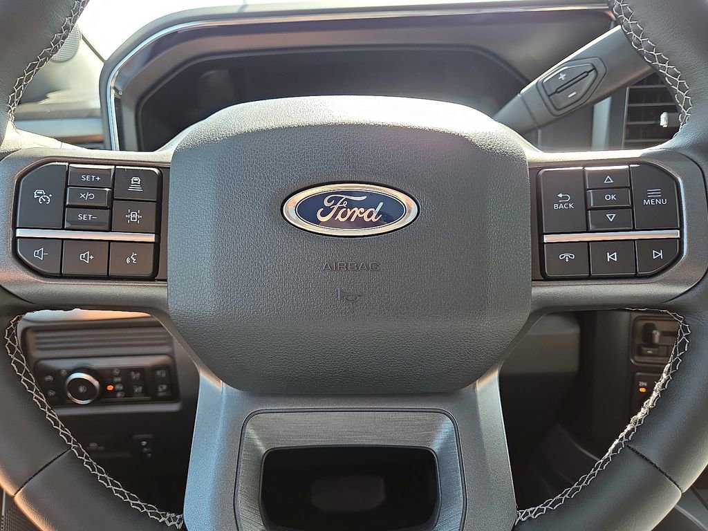 New 2026 Ford F350 Lariat w/ Black Appearance Package AWD/4WD image 30