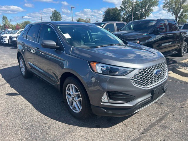 Used 2024 Ford Edge SEL w/ Convenience Package AWD/4WD image 5