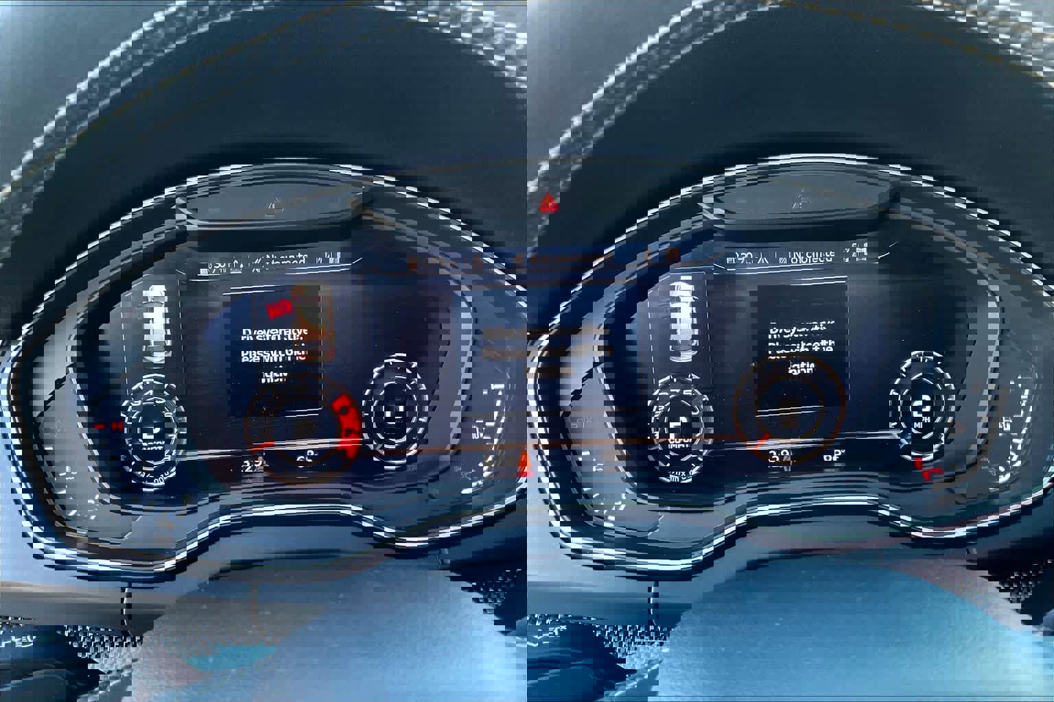 Used 2020 Audi SQ5 Prestige w/ Prestige Package image 22