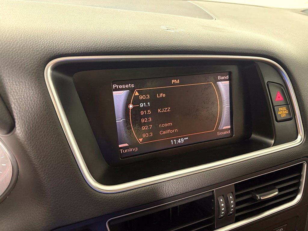 Used 2011 Audi Q5 2.0T Premium AWD/4WD image 23