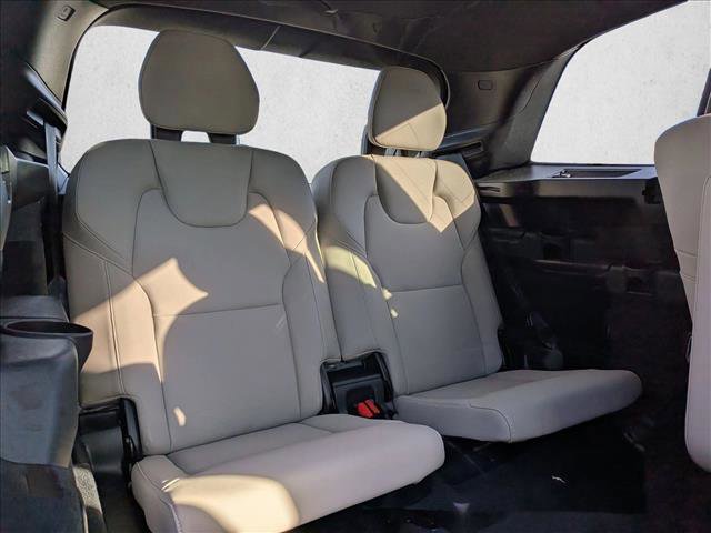 Certified 2026 Volvo XC90 B6 Plus w/ Protection Package image 23