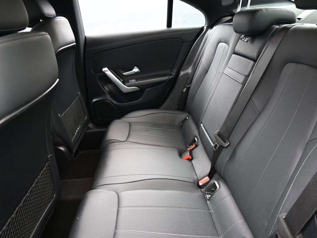 Used 2025 Mercedes-Benz CLA 250 4MATIC image 13