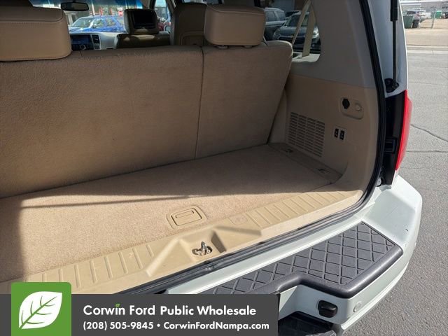 Used 2015 Nissan Armada Platinum w/ 2nd Row Captain Seat Package image 33